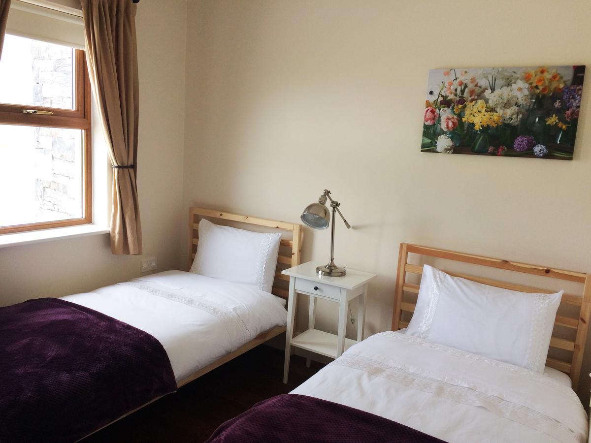 Wild Atlantic Breeze Guesthouse دولين المظهر الخارجي الصورة